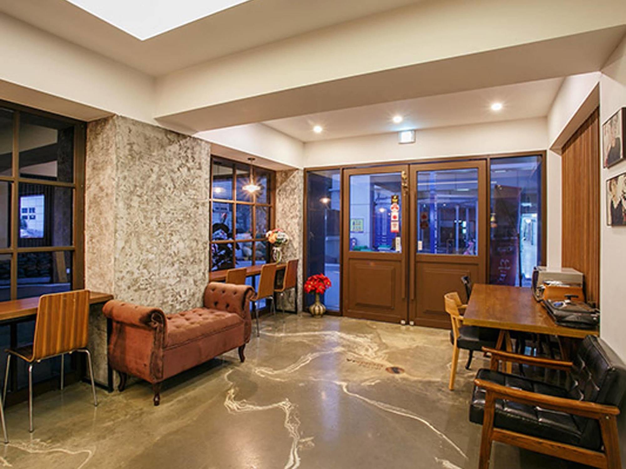 Comma Hotel Busan Esterno foto