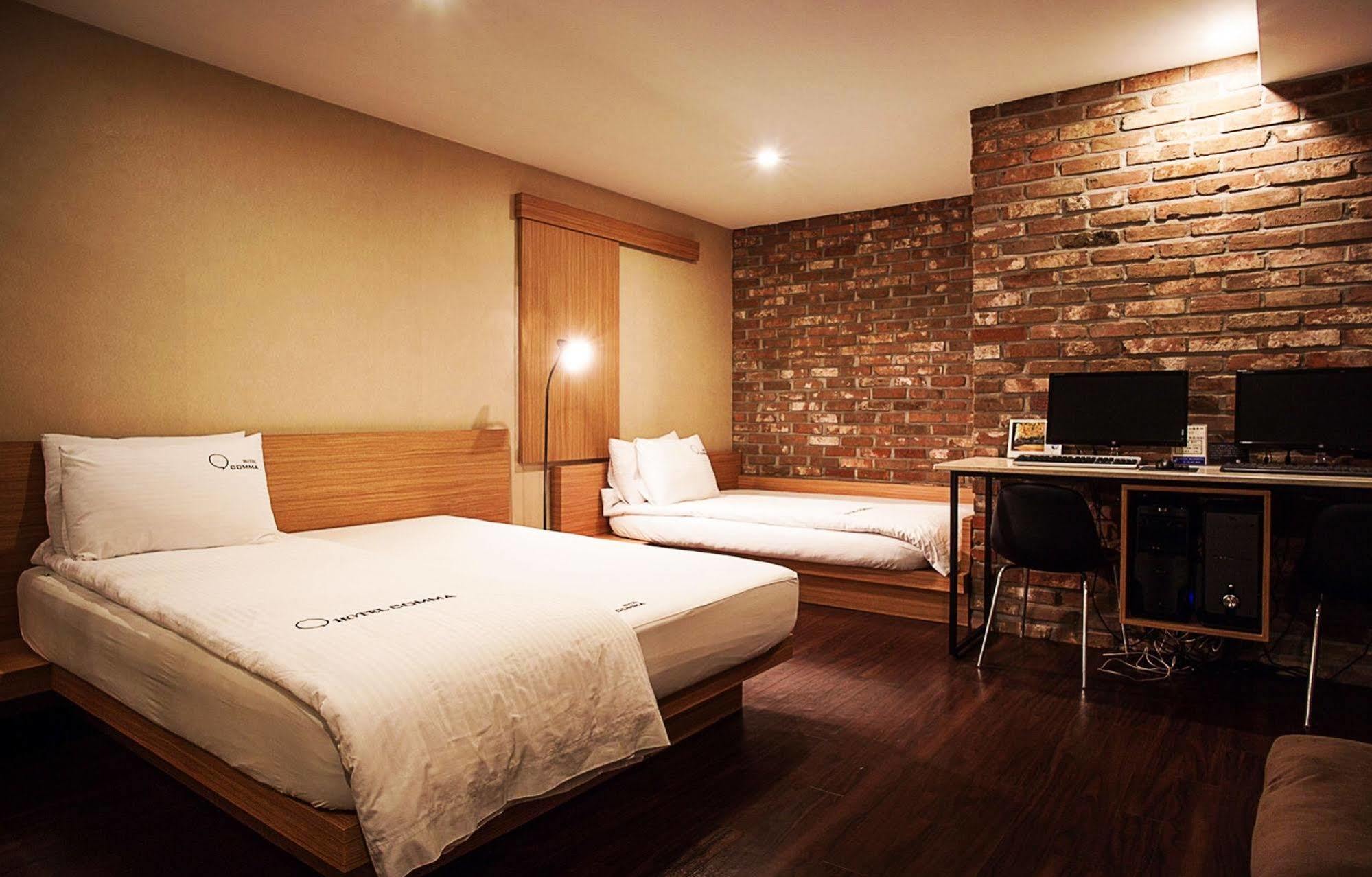 Comma Hotel Busan Esterno foto